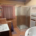 4 Haloszobas Dom wakacyjny *